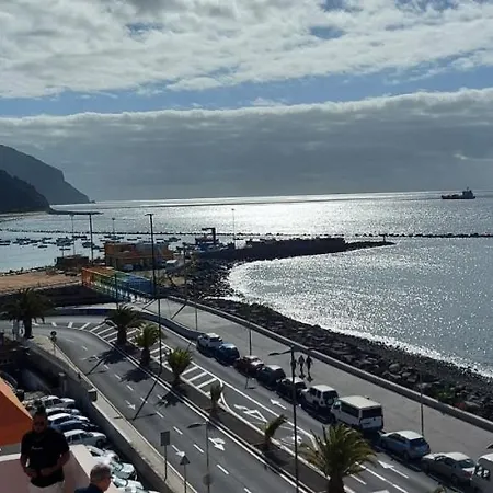 En Primera Linea De Mar, Teresitas, Santa Cruz De Tenerife Апартаменты *