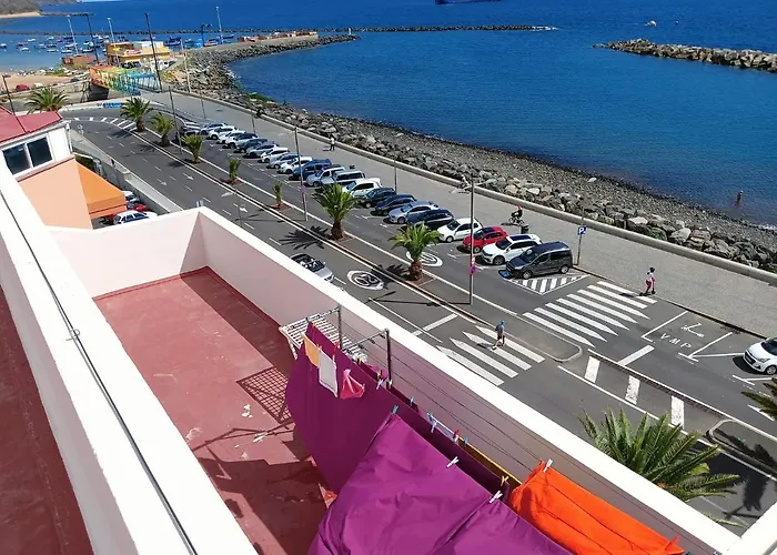Apartamento En Primera Línea De Mar, Teresitas, Santa Cruz De Tenerife *