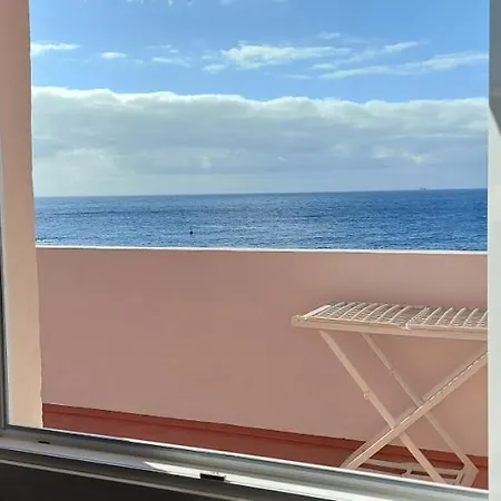 En Primera Linea De Mar, Teresitas, Santa Cruz De Tenerife *