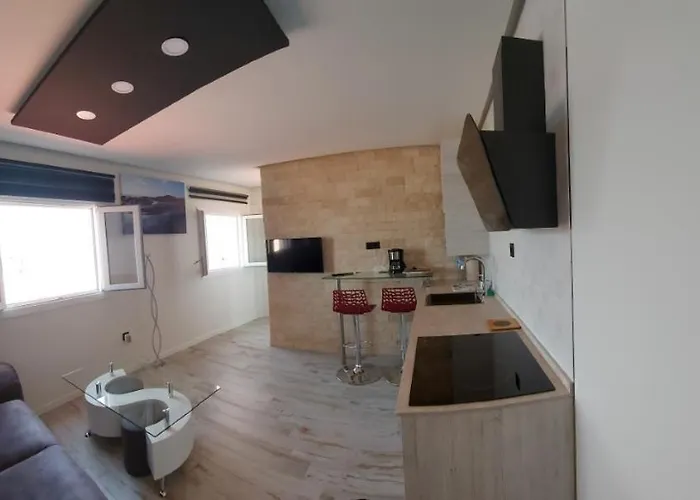 Appartamento En Primera Linea De Mar, Teresitas, Santa Cruz De Tenerife