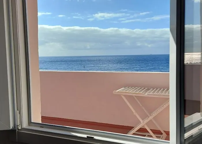 En Primera Linea De Mar, Teresitas, Santa Cruz De Tenerife *